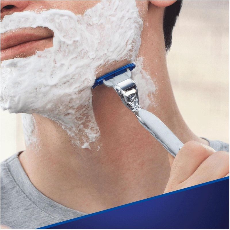 Gillette - Mach3 Turbo - Scheermesjes - 16 Stuks