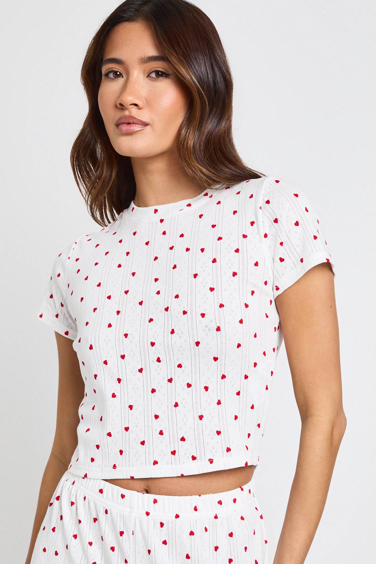 boohoo Ensemble Pyjama T-shirt Court Et Pantalon Large À Motif Cœurs Pointelle