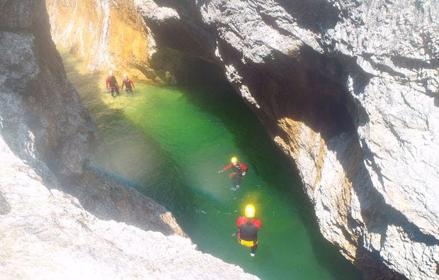 Canyoning Ganztagestour in Hallein als Geschenk