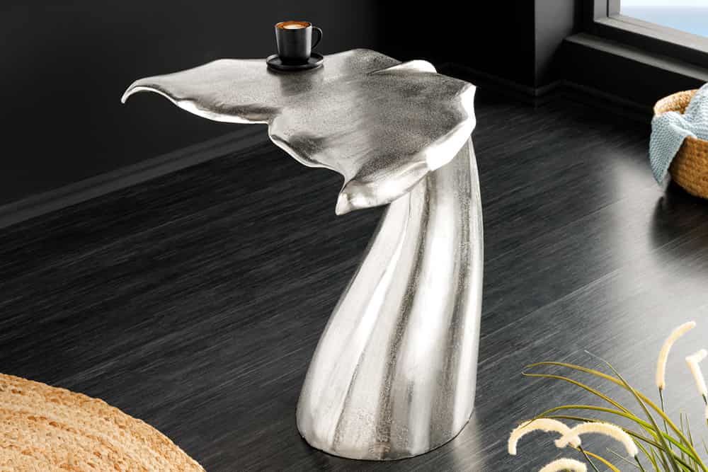 Design Beistelltisch WILDLIFE Walflosse 60cm silber Metall handmade