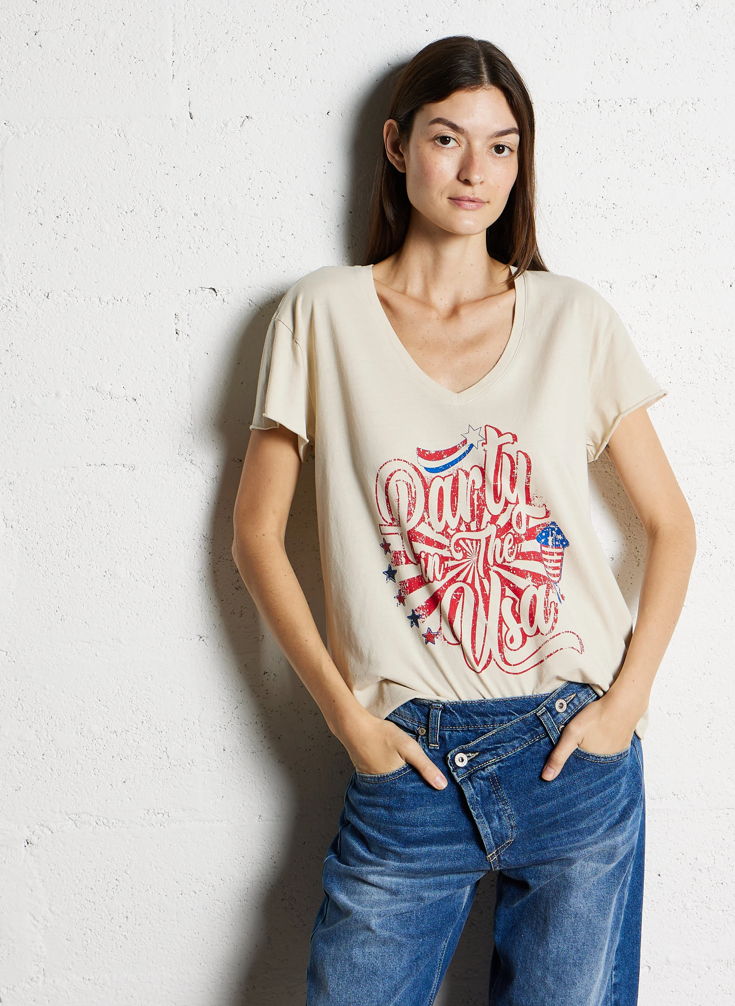 Tee-shirt col V droit en coton sérigraphié | Beige