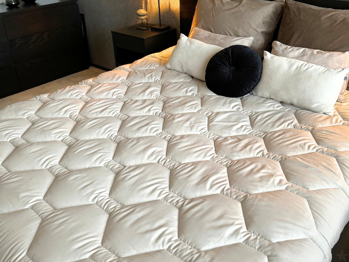 HappyBed Taupe dekbed - 140 x 200 cm