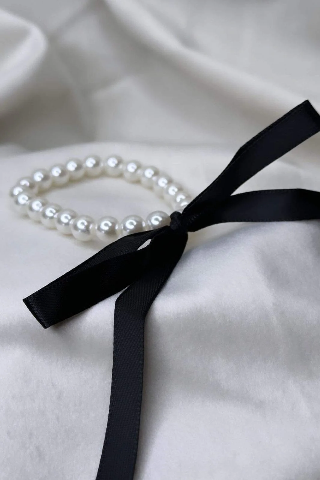 O element Nigth Out Pearl bracelet