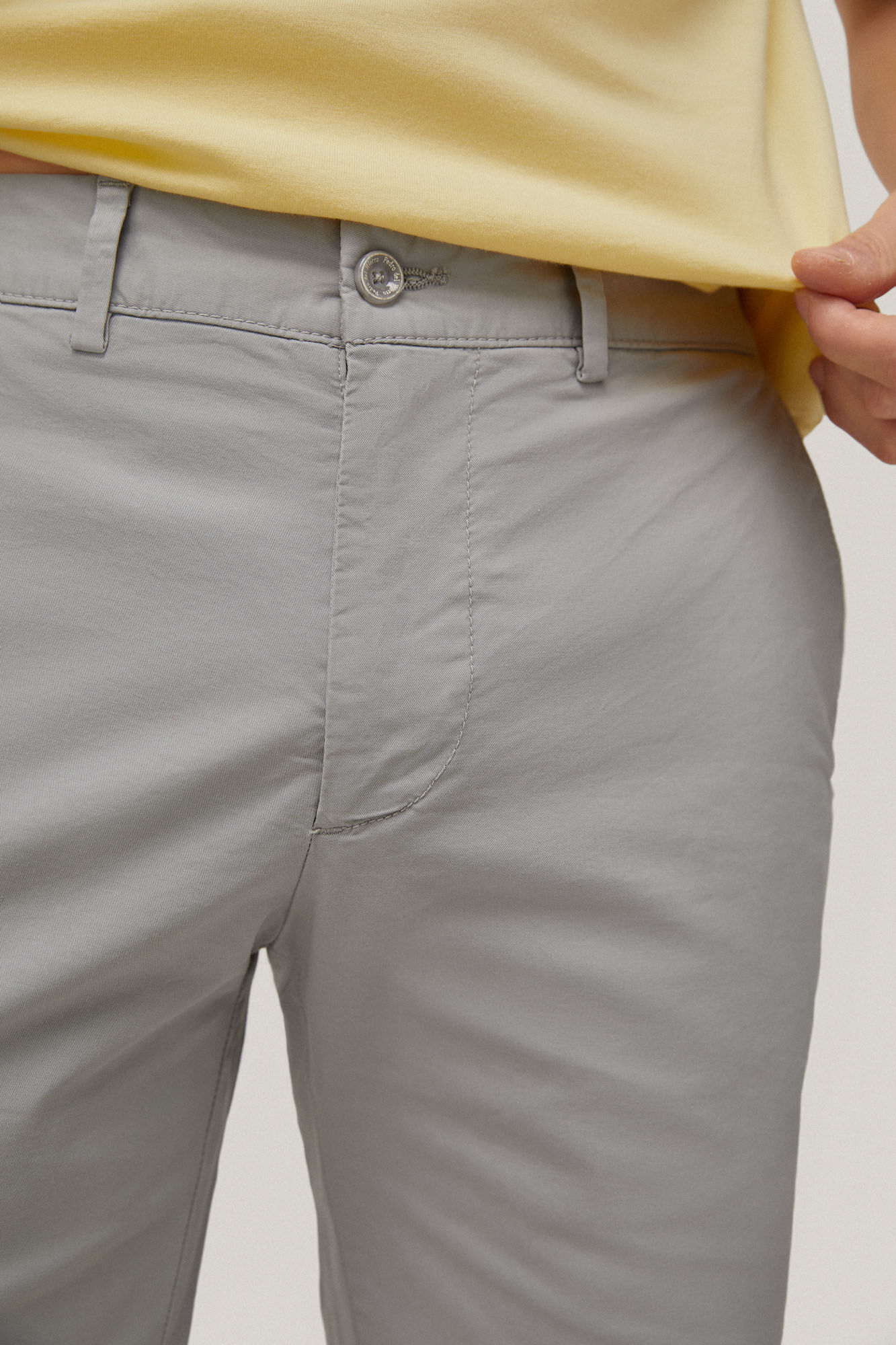 Bermuda Chino Premium Flex - Cinza