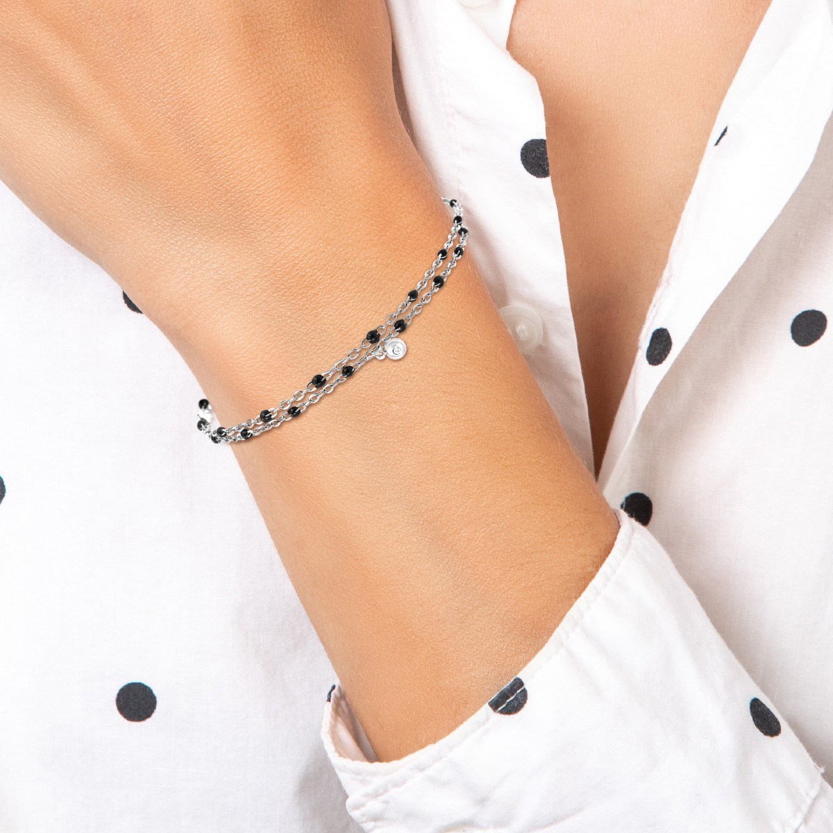 Bracelet double tour orné d'un véritable diamant et de perles en résine noires SC Crystal blanc