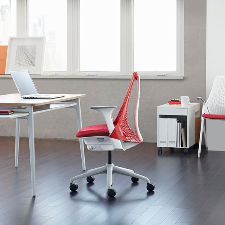 Herman Miller SAYL bureaustoel zwart,zwart onderstel Phoenix 009