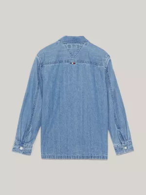Camisa jeans com bolso de aba