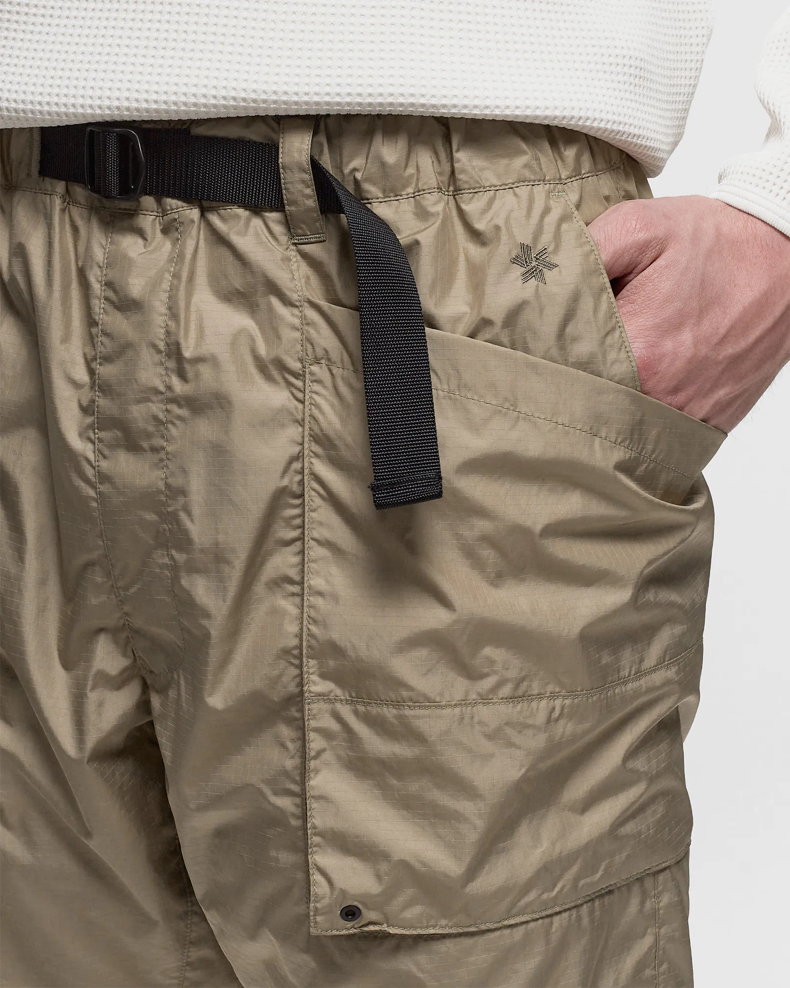 Goldwin Rip-stop Light Cargo Shorts