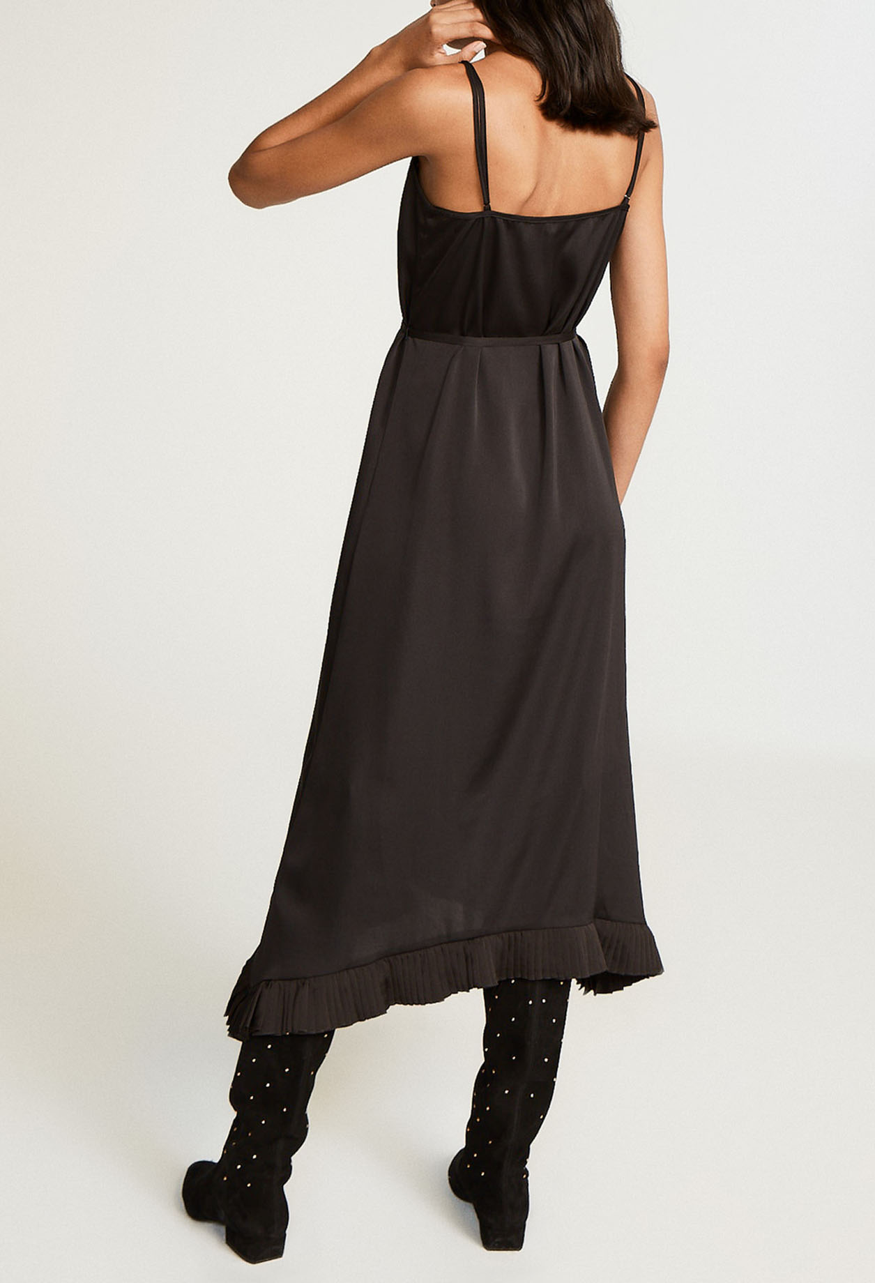 Robe &agrave; fines bretelles