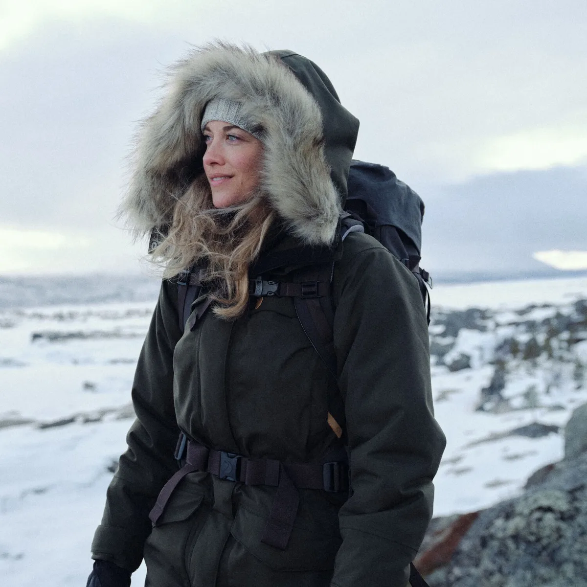 Fjällräven Women's Nuuk Parka Dark Navy