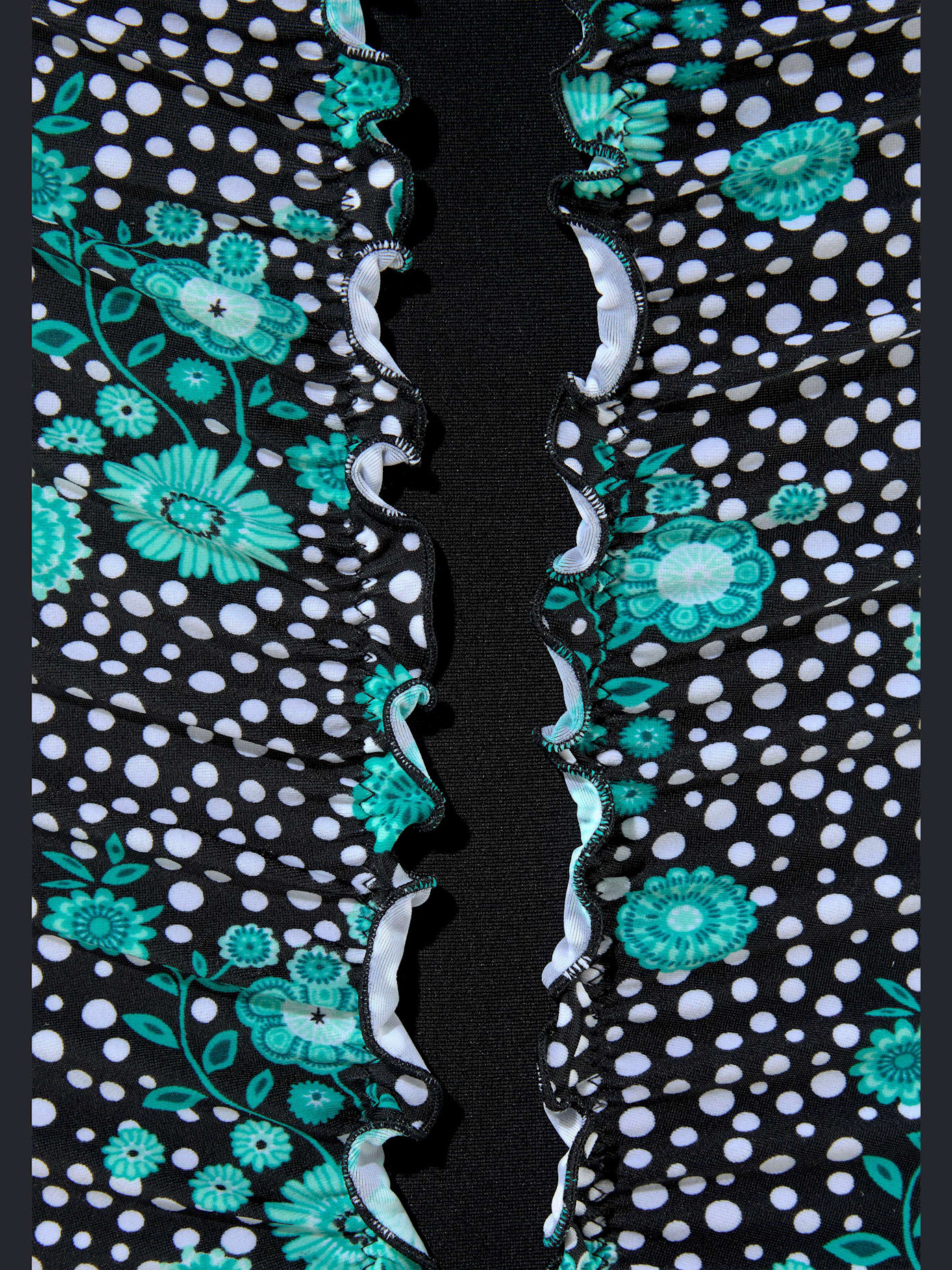 Maillot de bain superbe motif floral