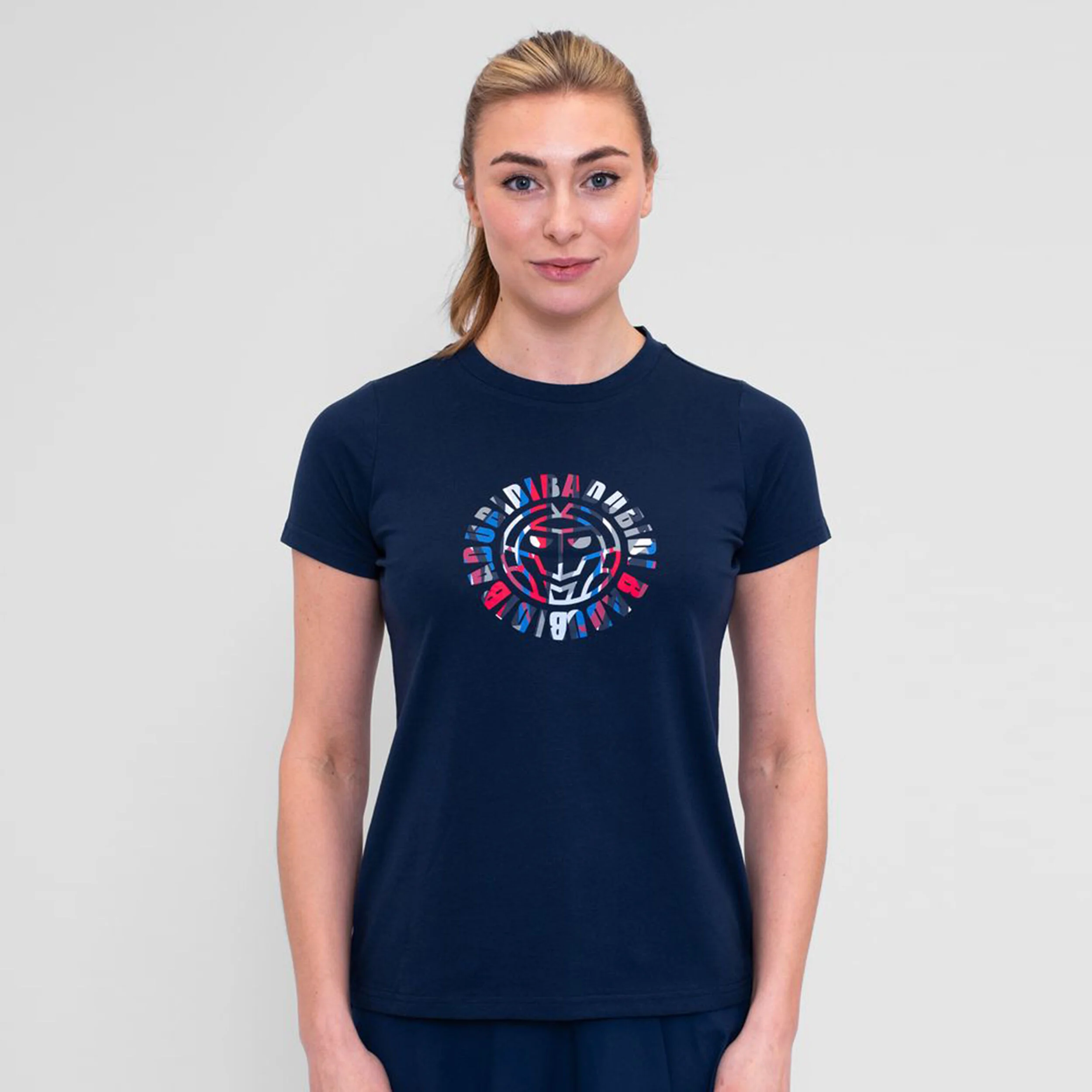 BIDI BADU New York 2024 Chill T-shirt Femmes - Bleu Foncé