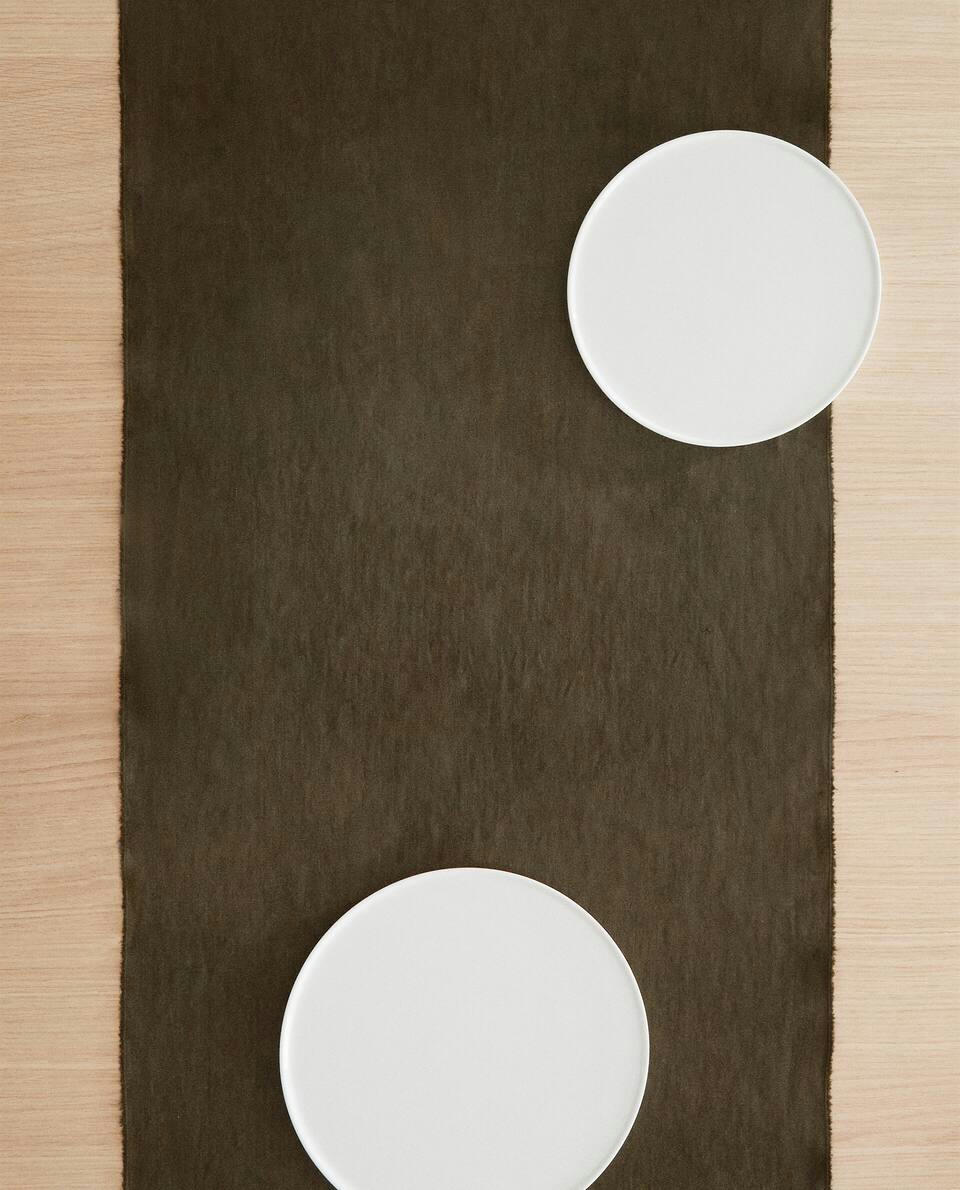 CAMINHO DE MESA 01