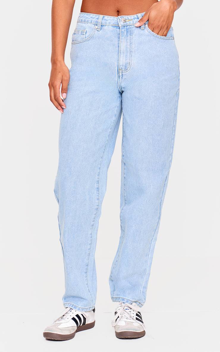 Light Blue Wash Prettylittlething Jean Mom Taille Haute