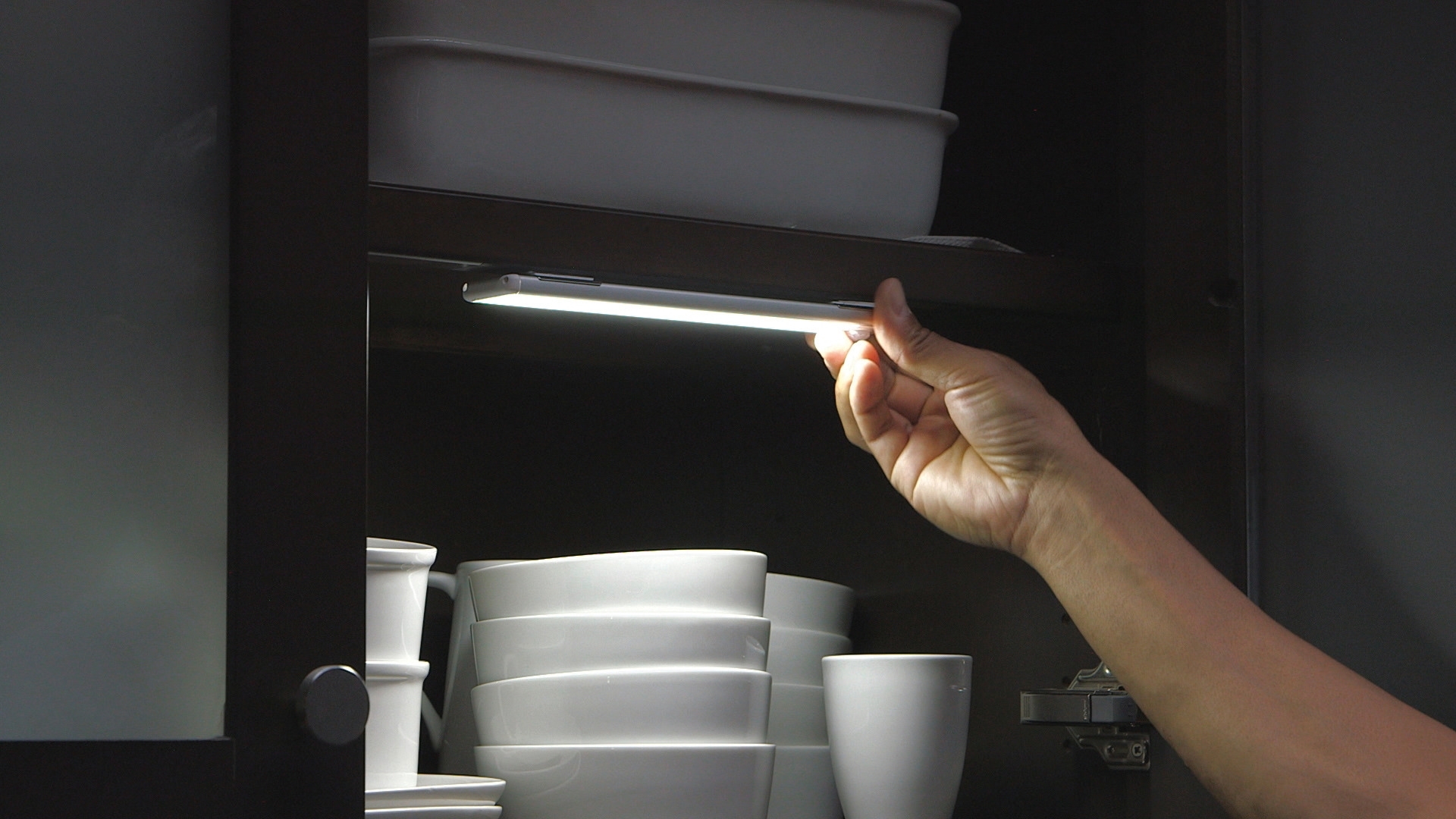 MediaShop Magnetische LED-Leiste mit Bewegungssensor / Wiederaufladbar inkl. USB-Kabel 2er Set