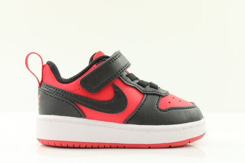 Nike Sneaker