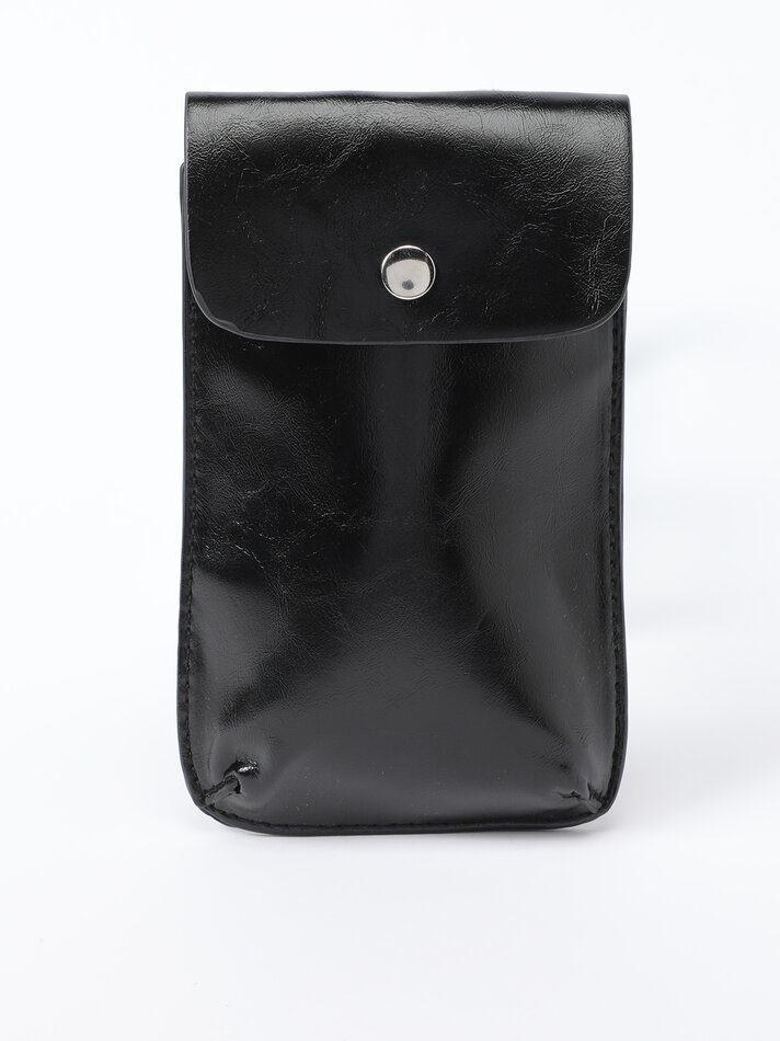 Capa para celular com efeito de couro - Preta