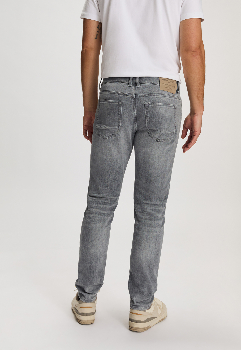 Silvercreek Lewis Regular Tapered Jeans