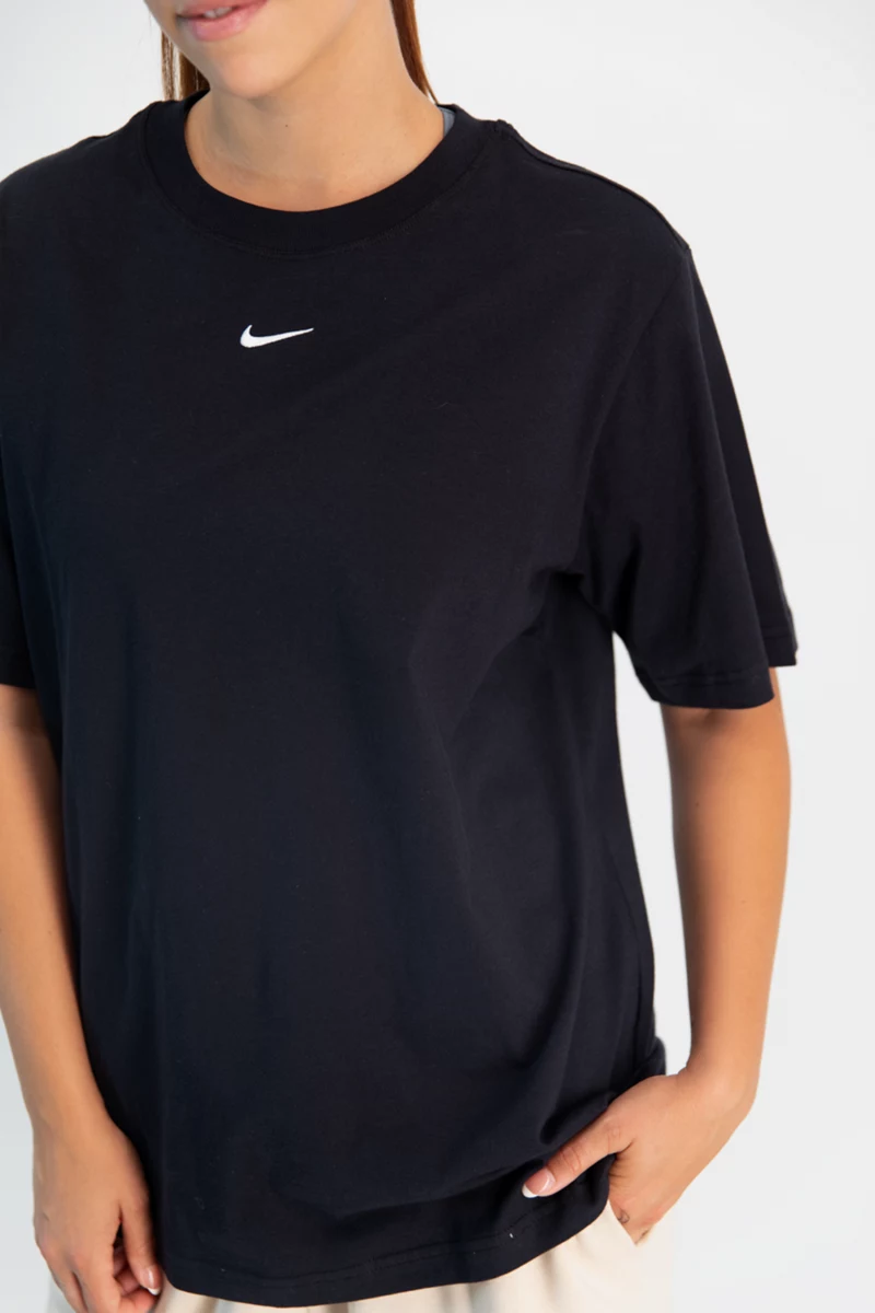 Nike Sportswear Essential Oversized Damen T-Shirt