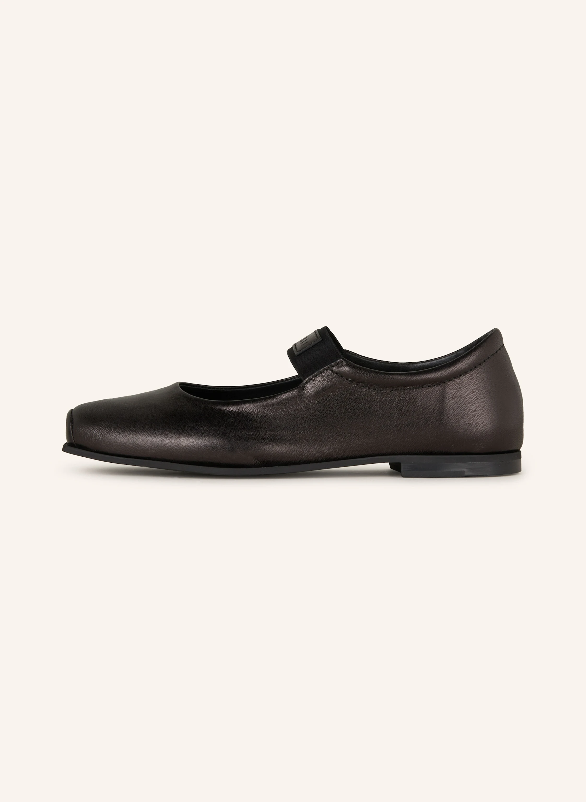 INUIKII Ballerinas