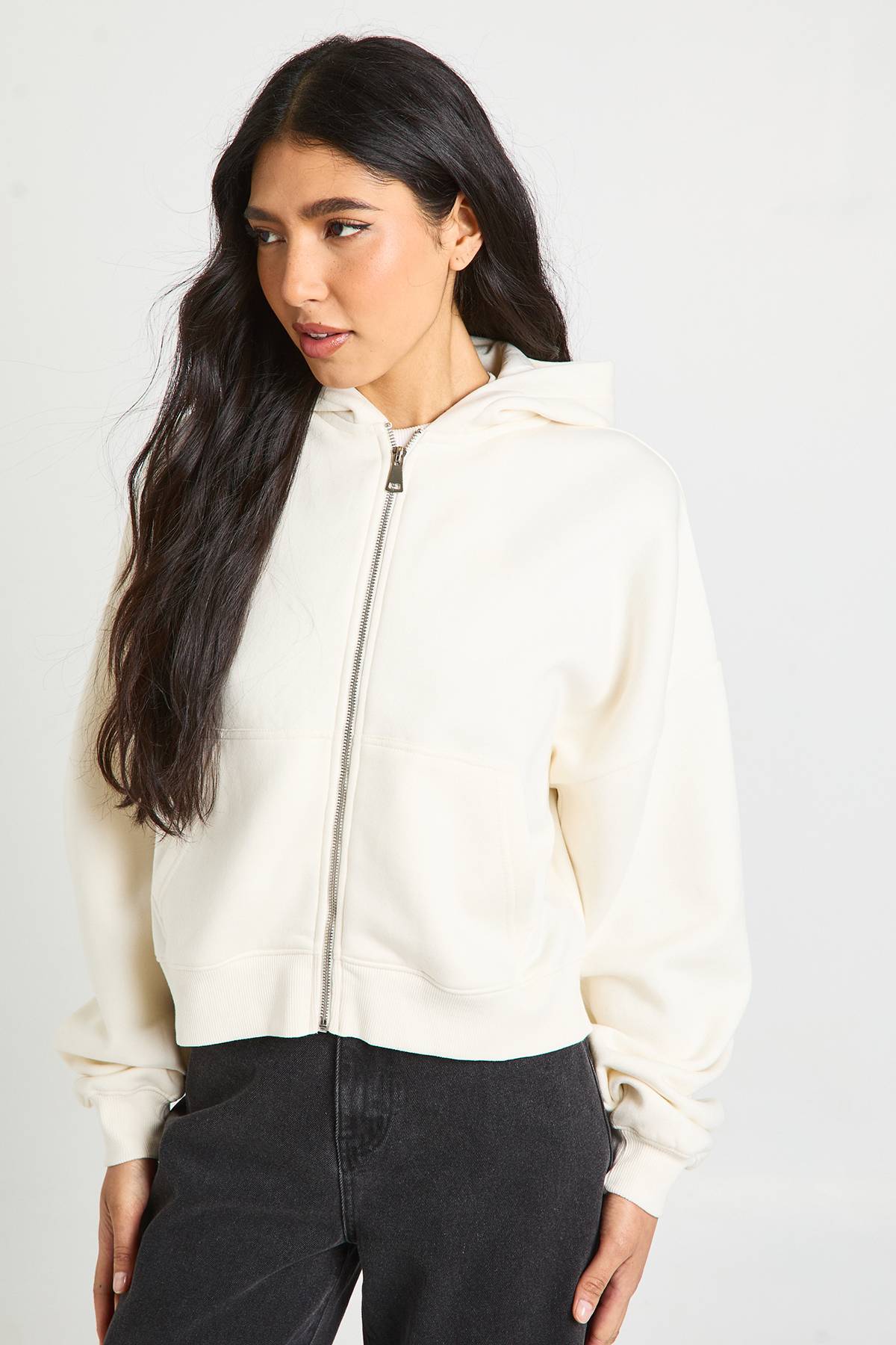 boohoo Sweat À Casynthétiqueche Oversize Long Avec Fermeture Éclair Et Manches Ballon Bouffantes