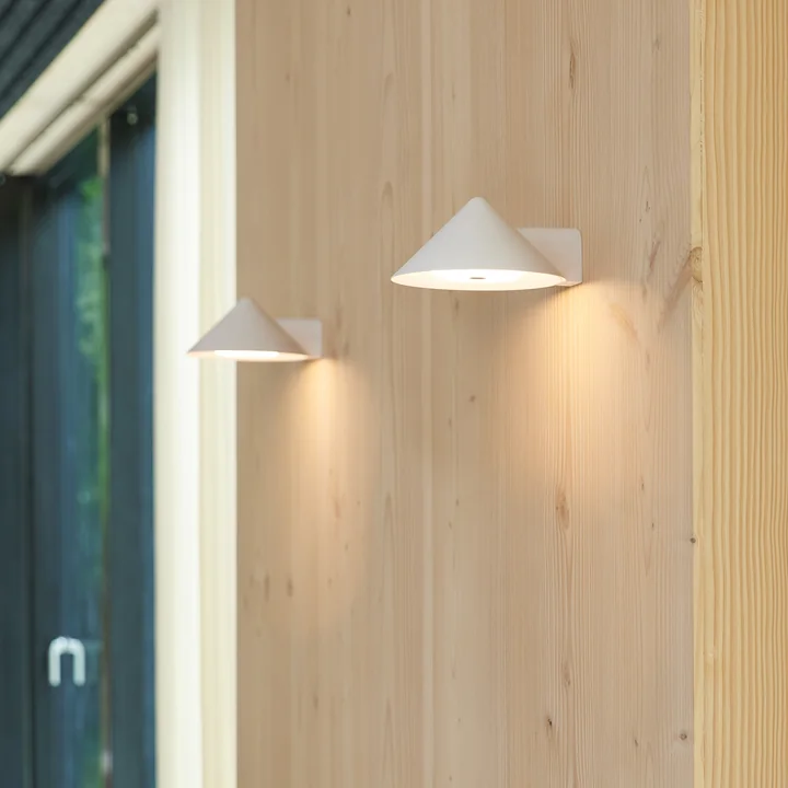 Frandsen - Grasp LED Akku-Wandleuchte, beetroot matt