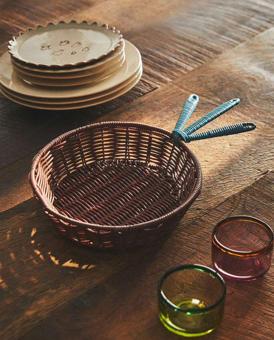 CESTA DECORATIVA PARA CEBOLAS