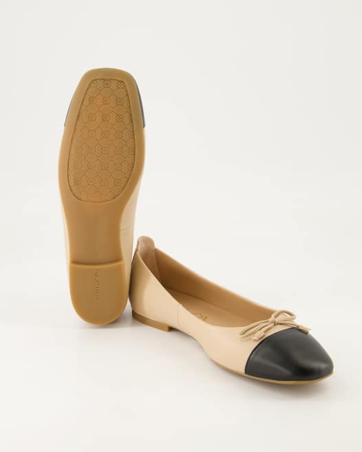 Unisa Belle Ballerinas in Beige