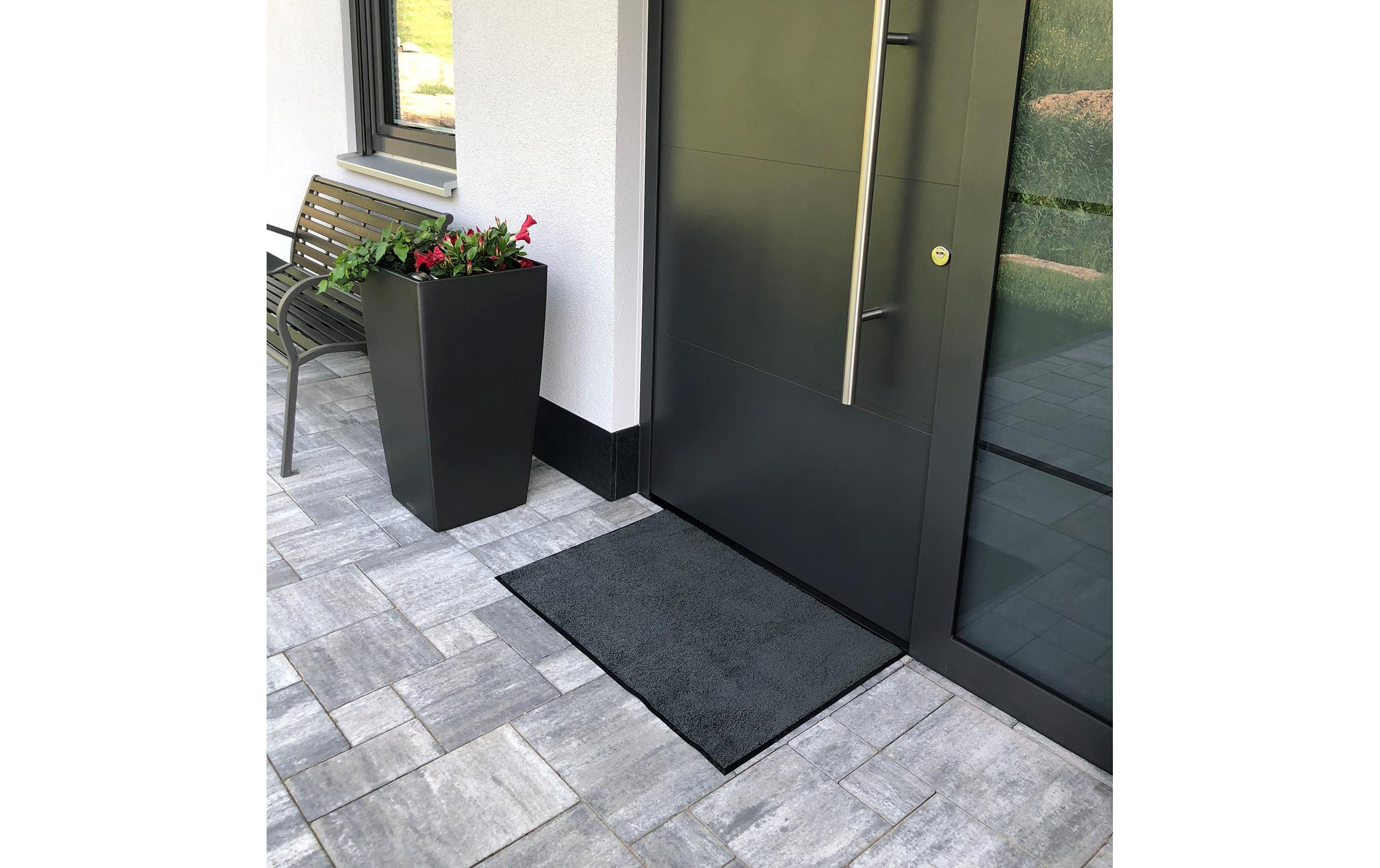 Fussmatte Anthrazit, 50 cm x 75 cmPflegeleichte und rutschfeste Schmutzfangmatte