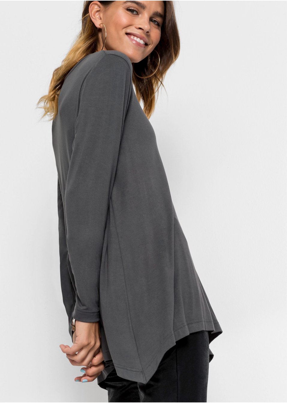 T-shirt long base ample