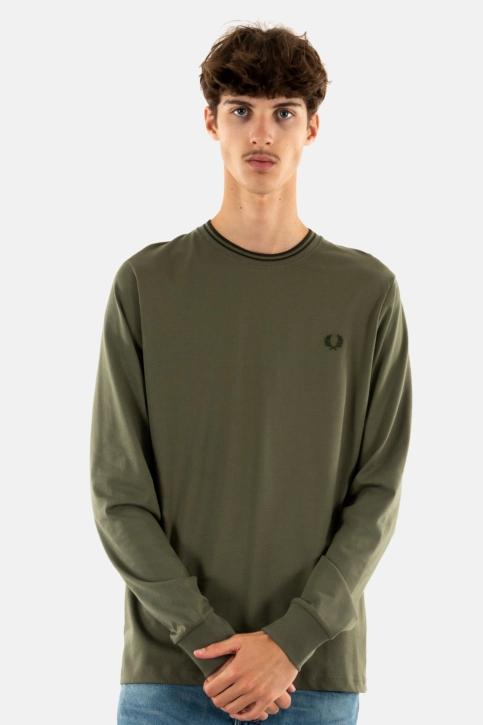 Tee shirt manches longues fred perry twin tipped w49 laurel wreath green / nig
