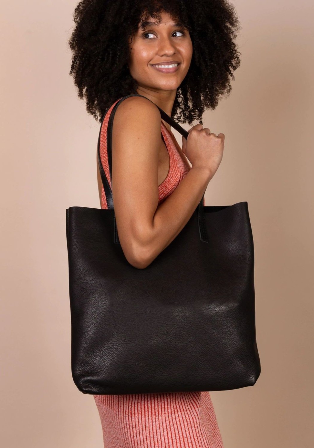 O My Bag Leder-Shopper Georgia Soft Grain Leather Black