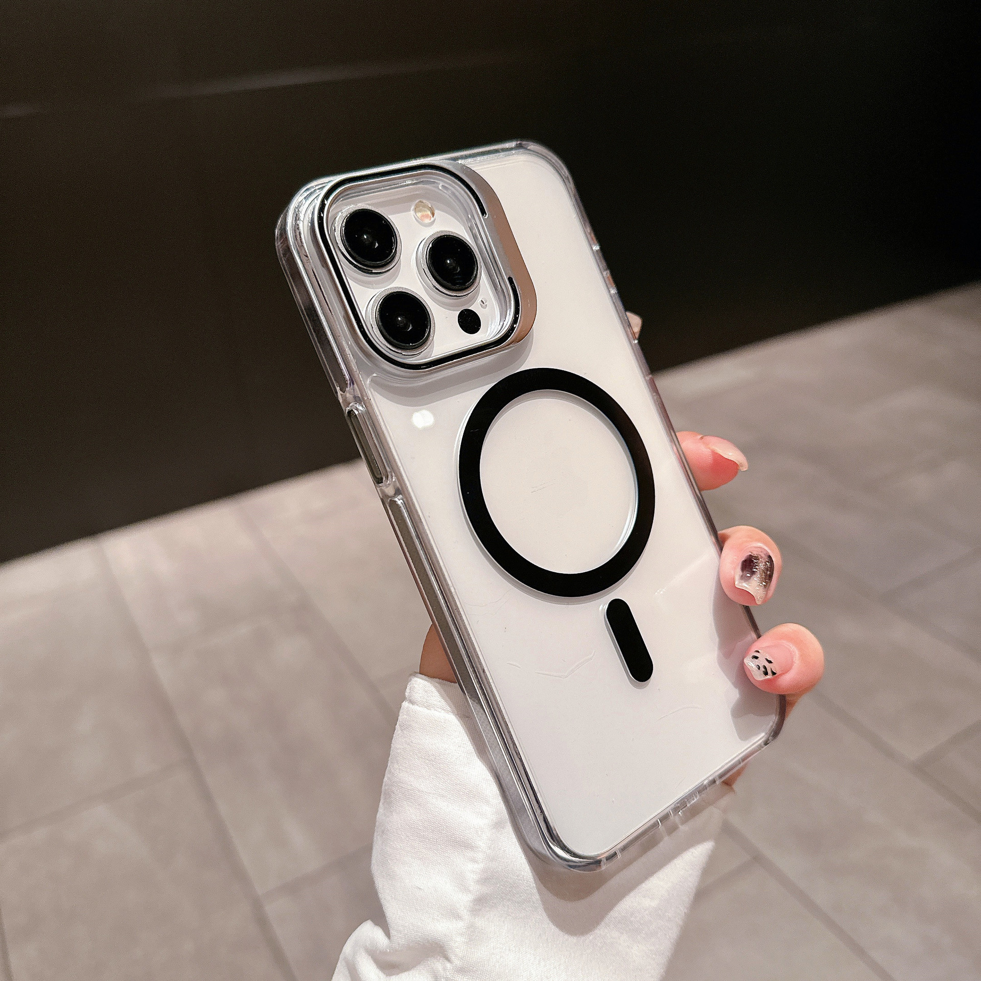 iPhone 14 Pro MagSafe Hybrid Hülle TPU Bumper Acryl Rückseite mit Kamera Kickstand - Schwarz / Transparent