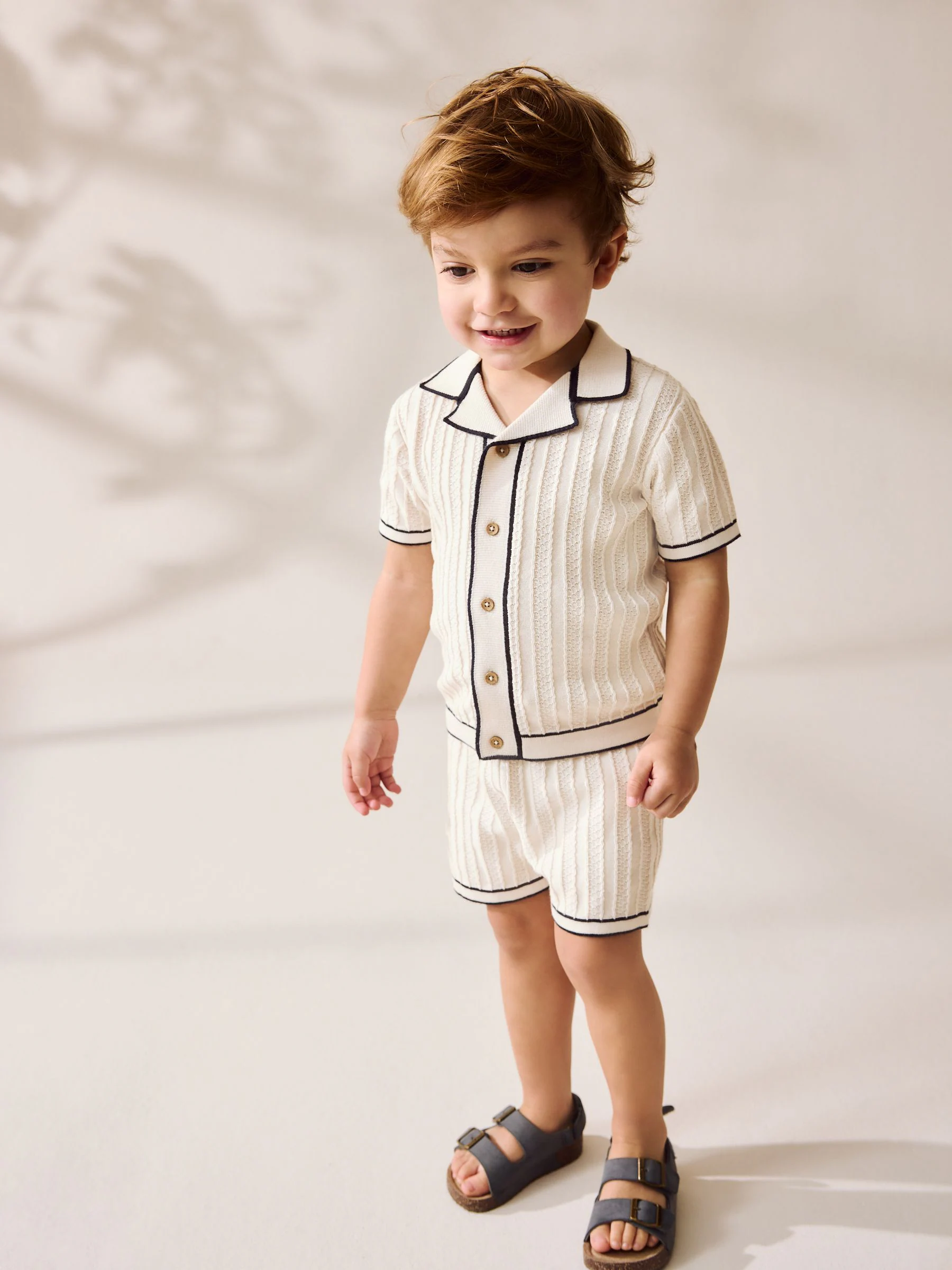 Ecru - Set met gebreid poloshirt met knoopsluiting en short (3mnd-10jr)
