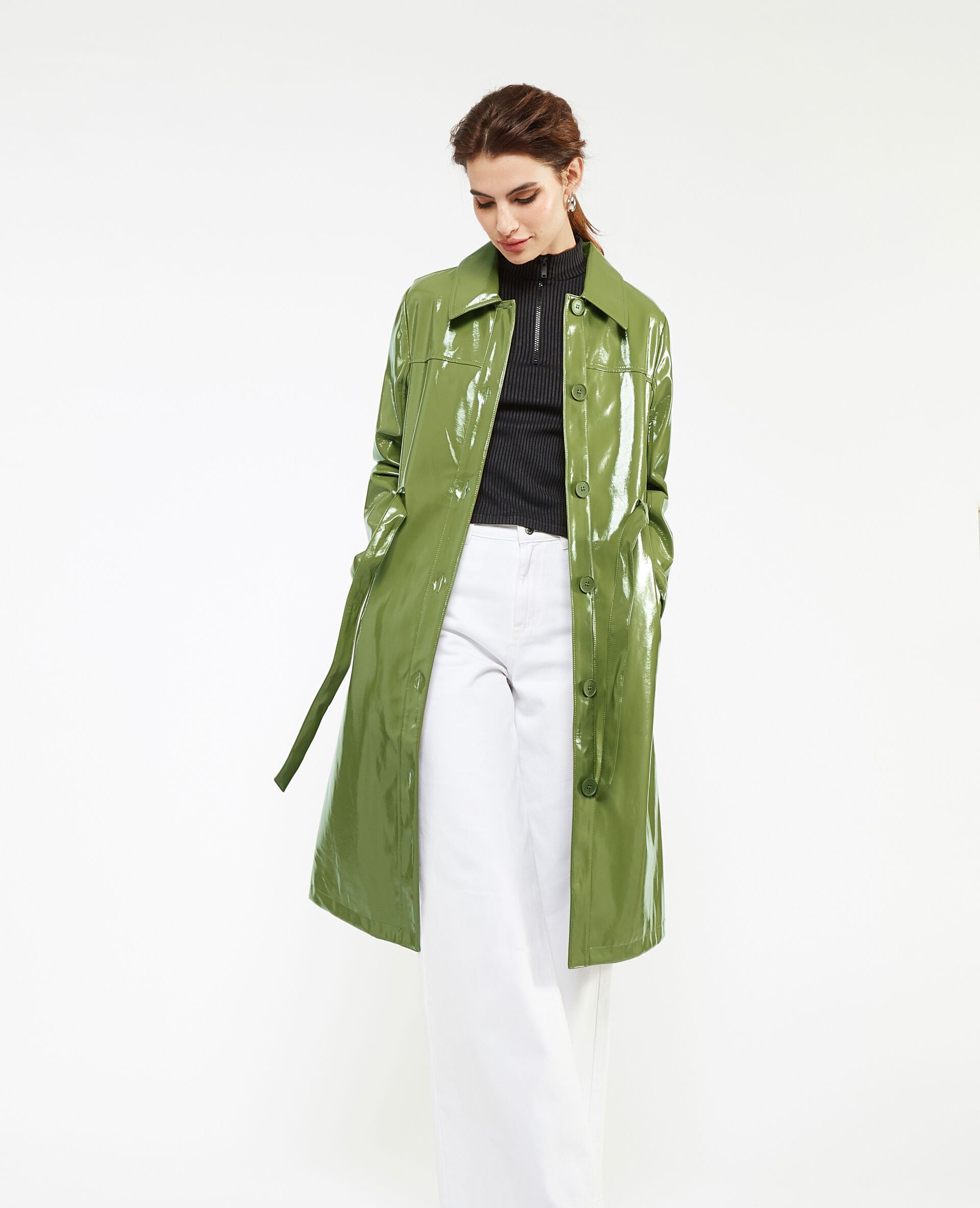 Manteau ceinturé en vinyle - Vert olive