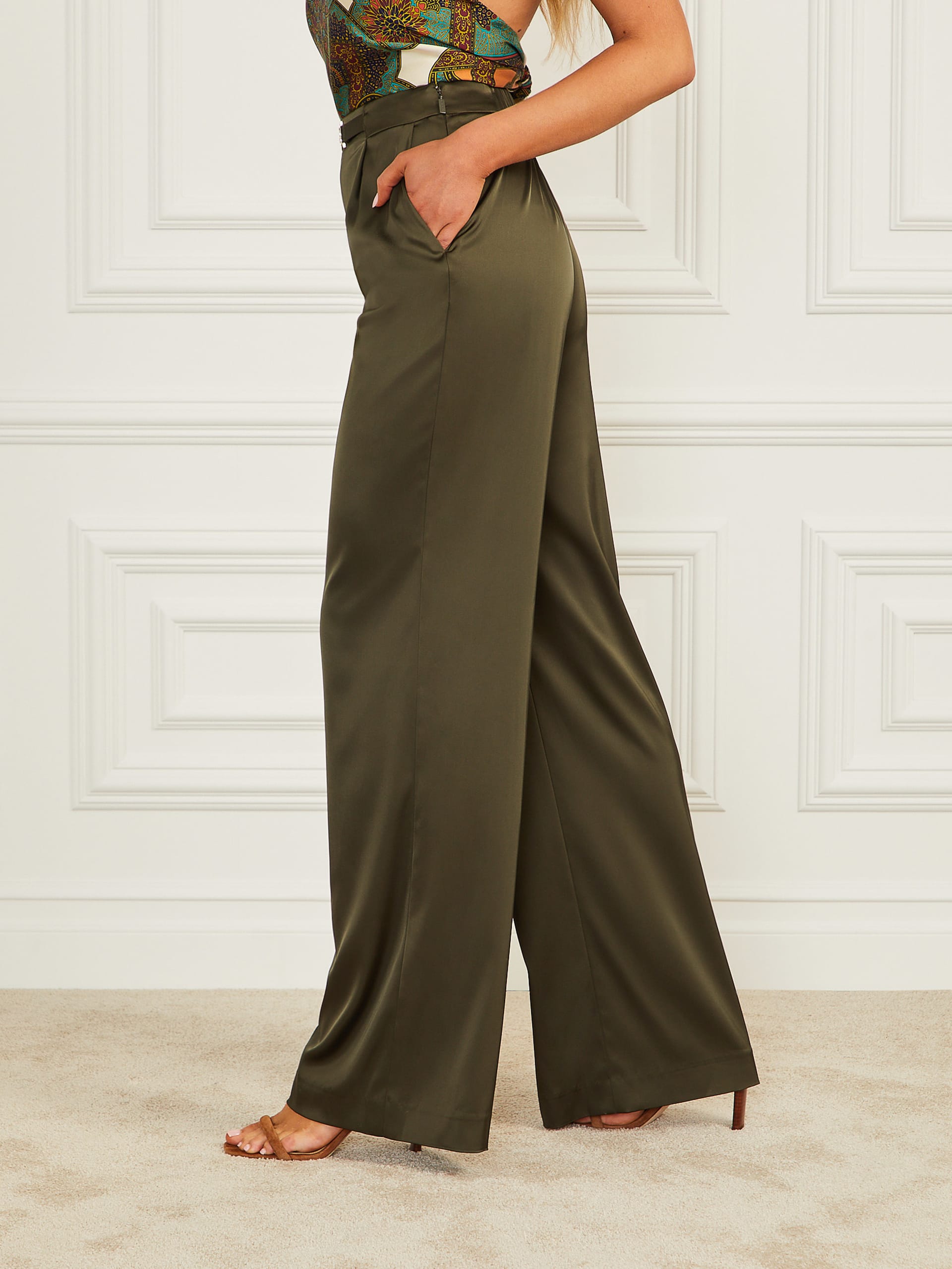 Calça de cetim Eco Josette