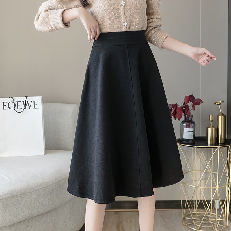 INEN - Hoge taille effen midi A-lijn rok