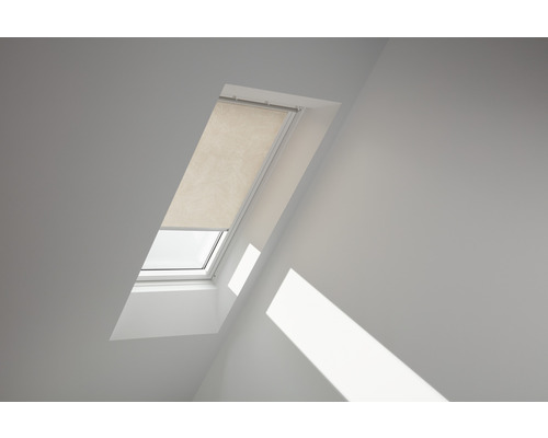 VELUX privacy rolgordijn, zandbeige stippenpatroon, handmatig, aluminium frame, RFL C02 4171S