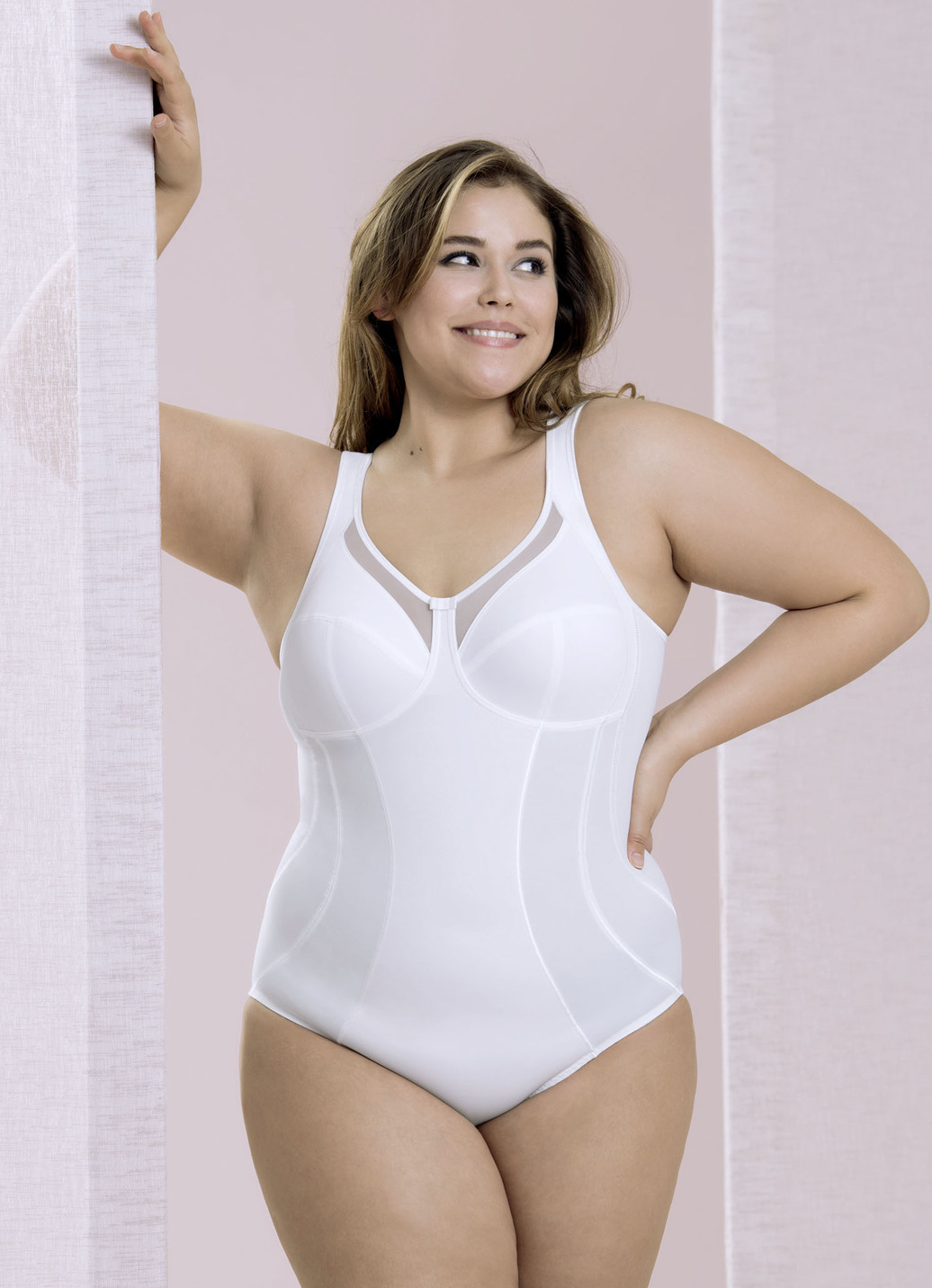 Anita Hosenkorselett mit transparenten Tülleinsätzen