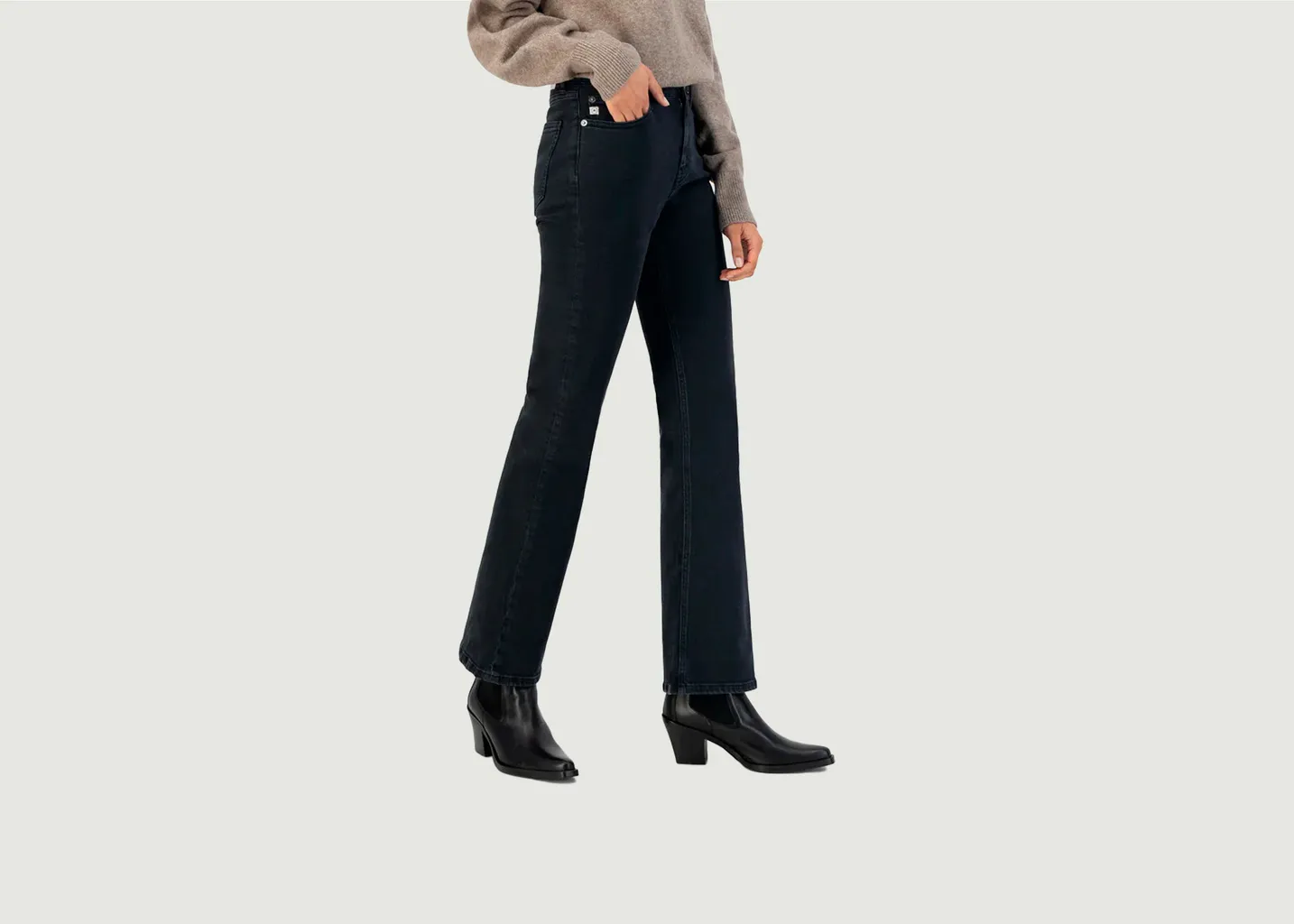 Jean Isy Flared Mud Jeans
