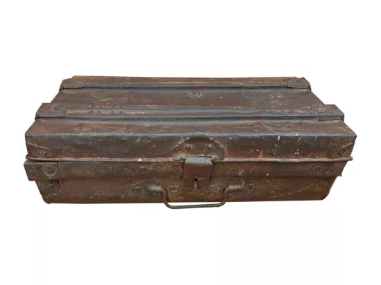 Valise en métal marron 53x30x19h