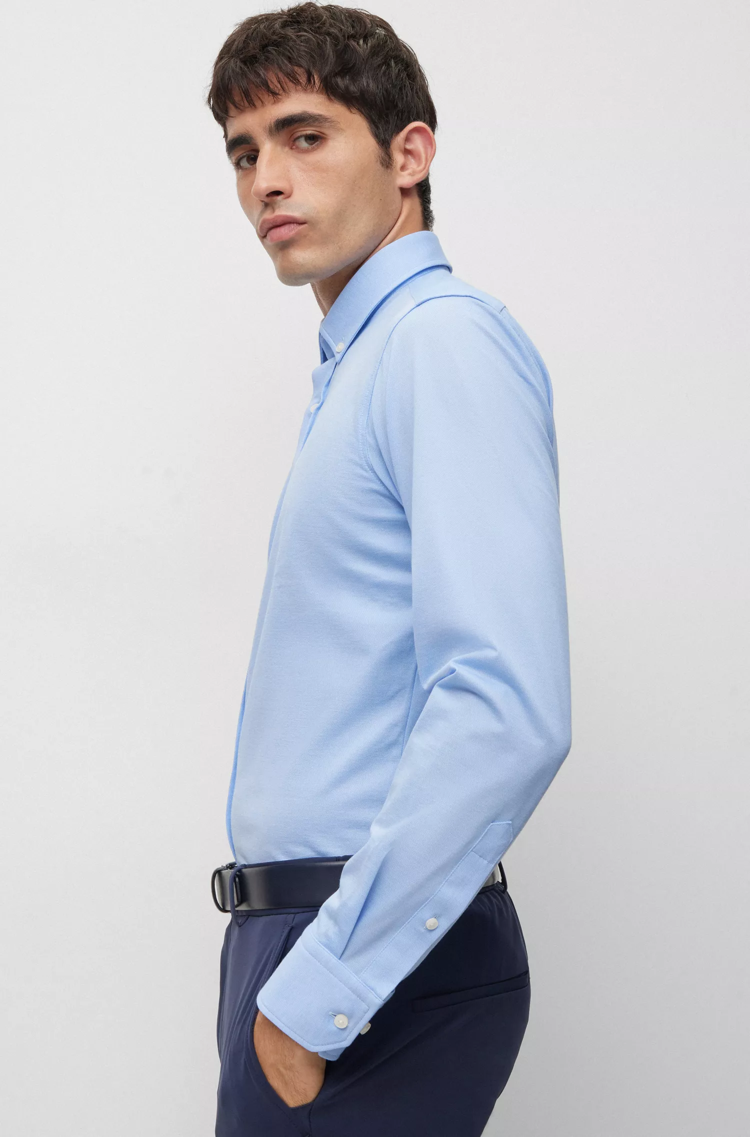 Camisa BOSS preta de corte regular em malha estruturada de algodão misto.
