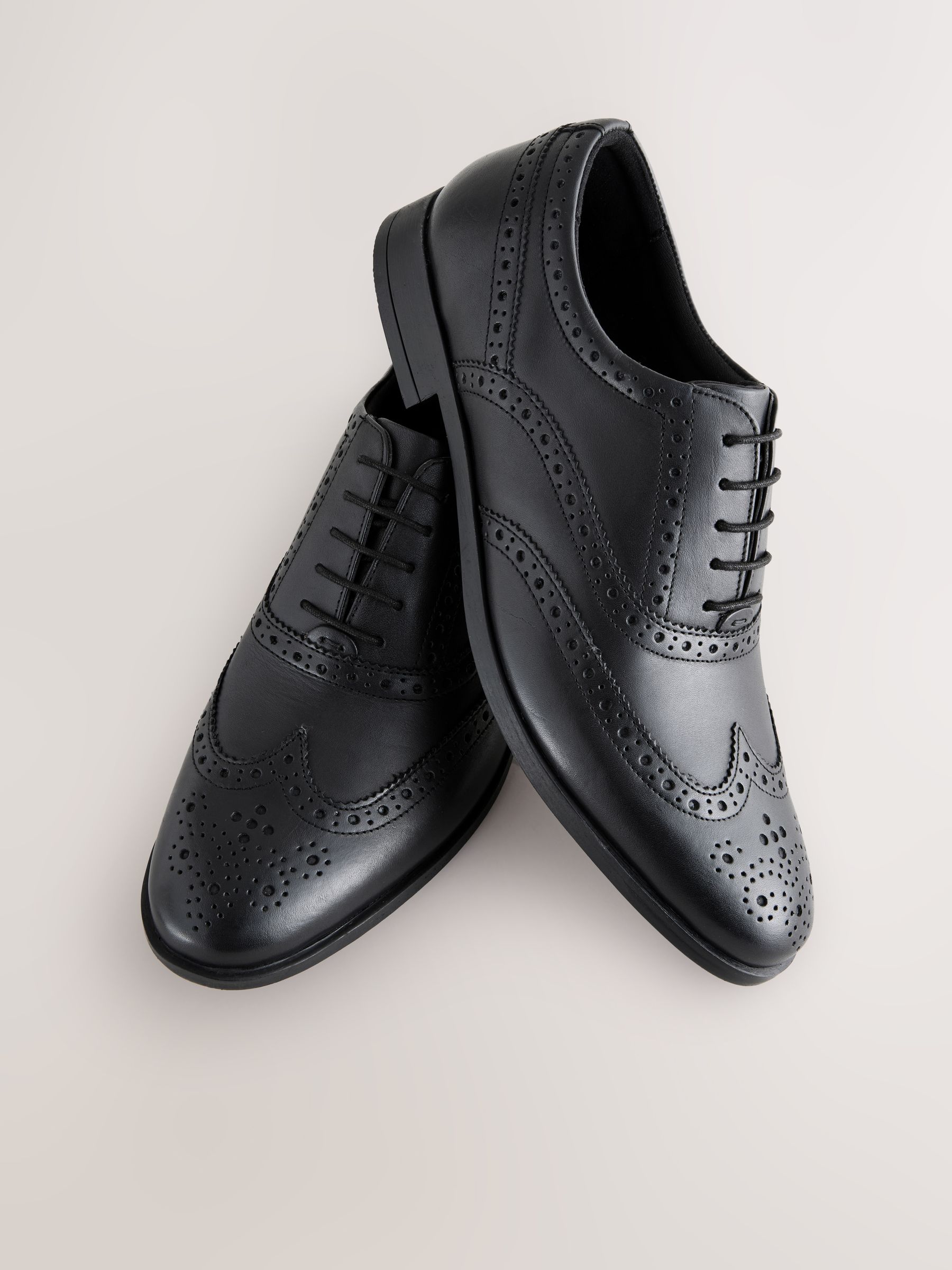 Zwart - Standaard pasvorm - Leren Oxford brogues