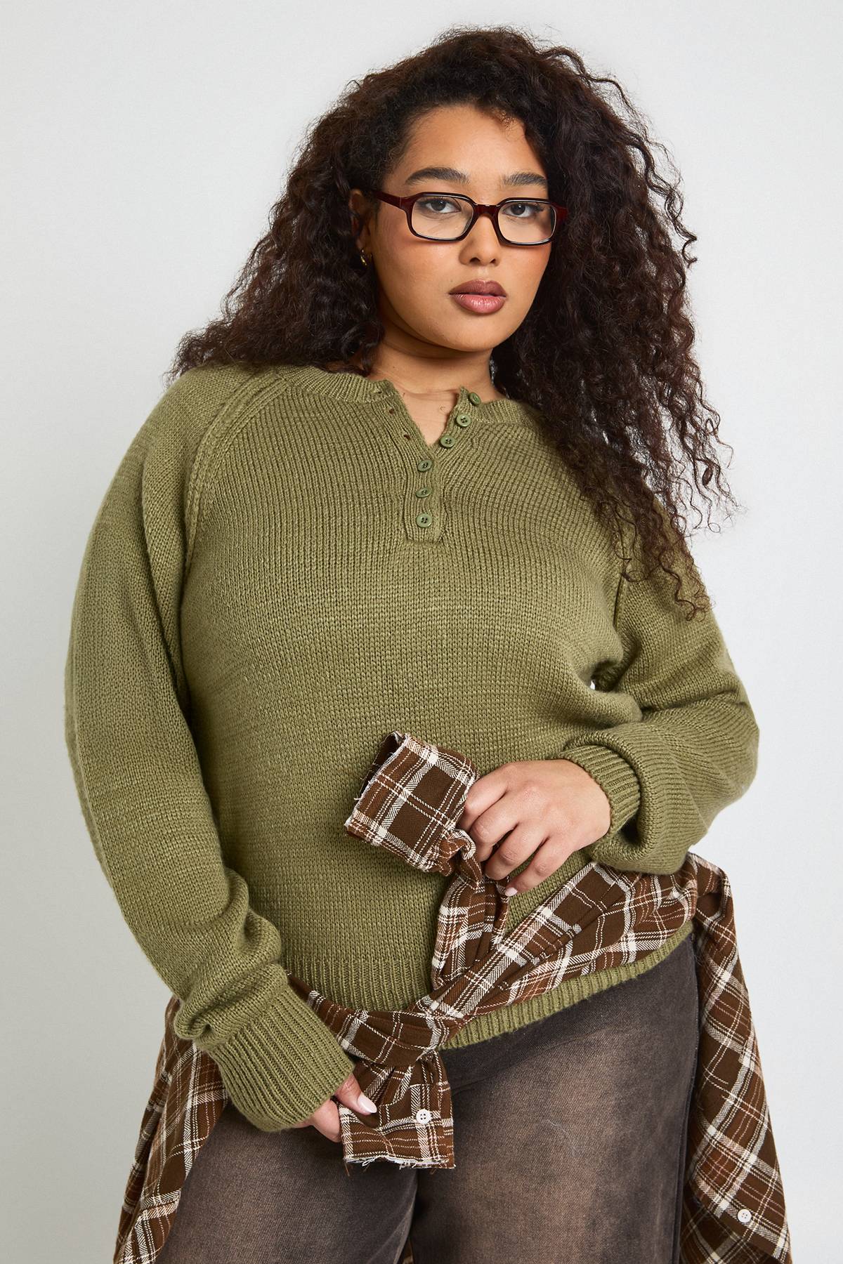 boohoo synthétiquell Tricoté Henley Grande Taille à Coutures Apparentes