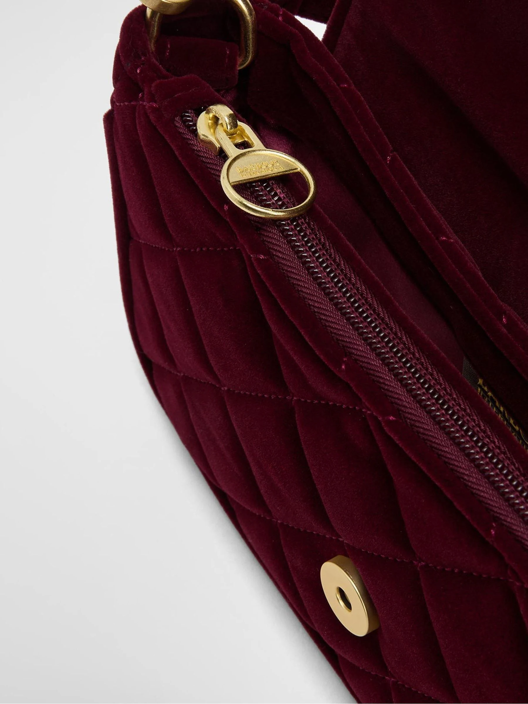 Rood - Barbour® International Quilted Velvet Mini Soho Crossbody Bag