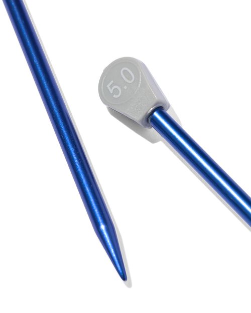 2 aiguilles à tricoter 5mm