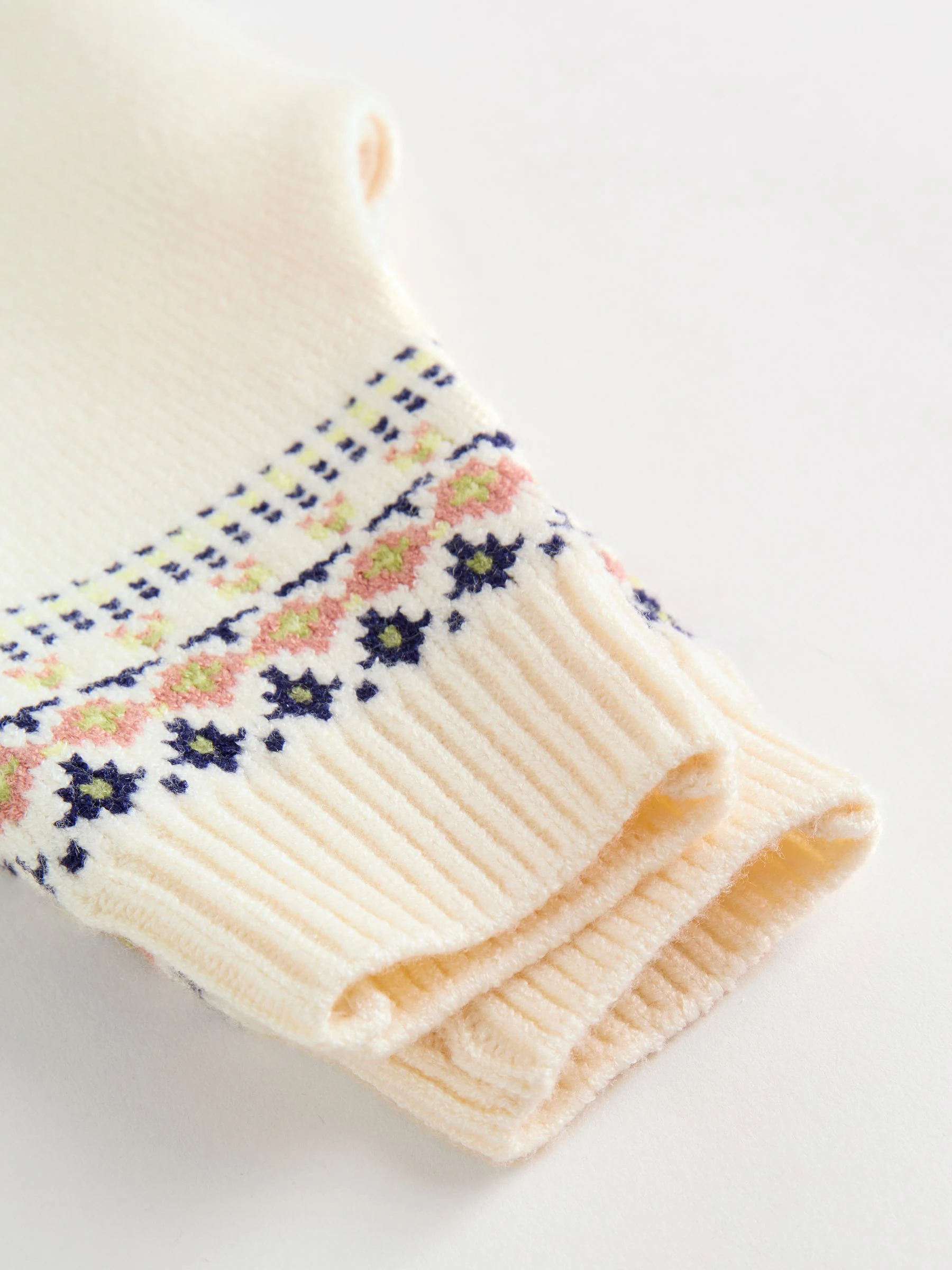 Crèmekleurig met fairislemotief - Babyset van gebreide top en legging (0mnd-2jr)