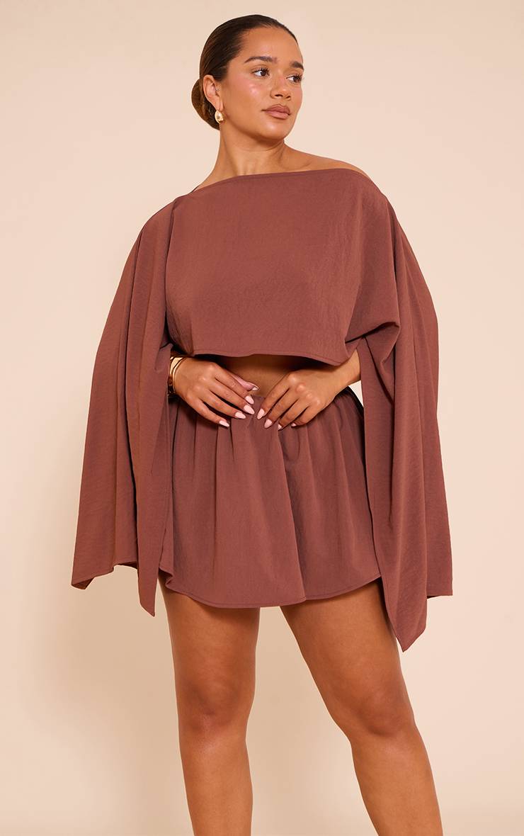 Chocolat Short Évasé En Satin Martelé Shape