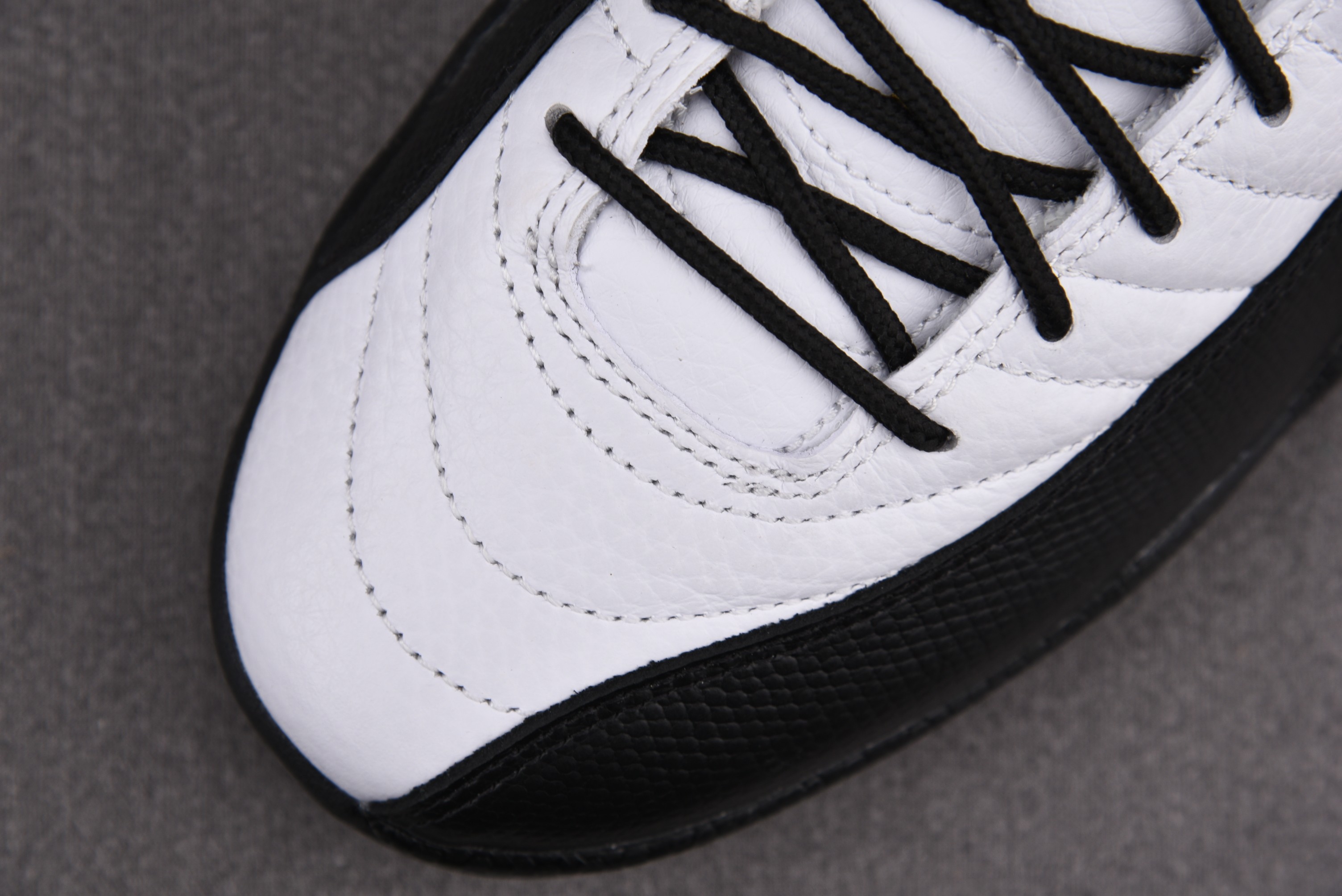 Jordan 12 Retro Royalty Taxi