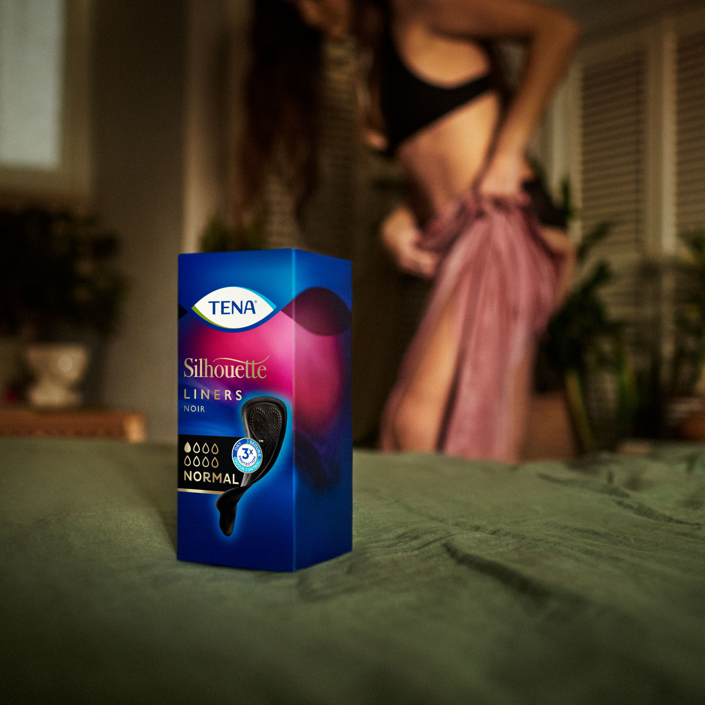 Tena Silhouette noir liner (26 stuks)